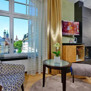 Torbraeu Hotel Munich